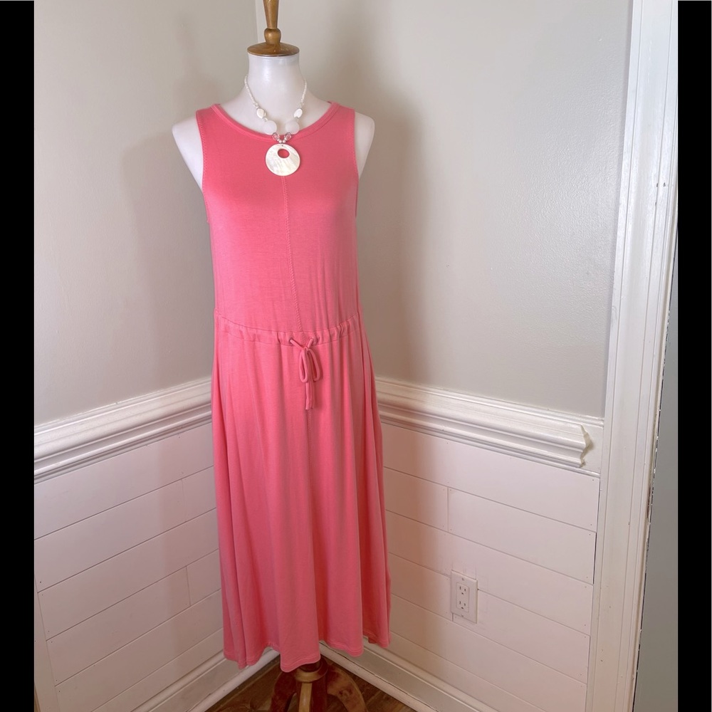 The Limited Peachy Pink Signature Midi Dress M FREE SHIP